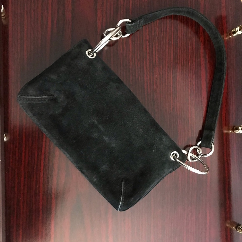 Cute Suede Wallet O Ring Purse! - Picture 3 of 4